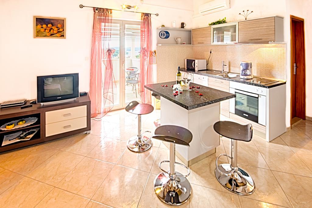 Apartmani Rita Milna  Zimmer foto